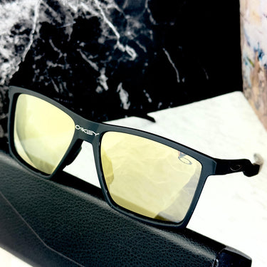 Oakley MEY02
